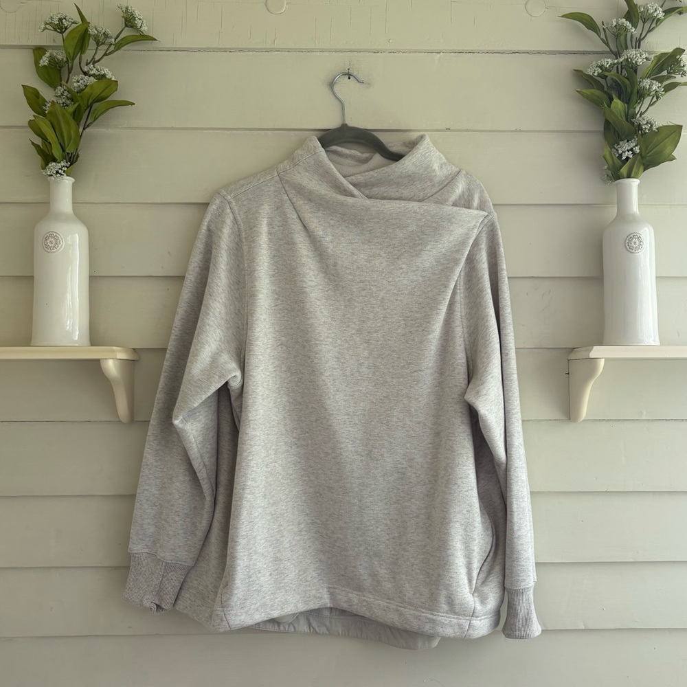 Athleta Cozy Karma Twisted Neck Sweatshirt Women’s Size 1X